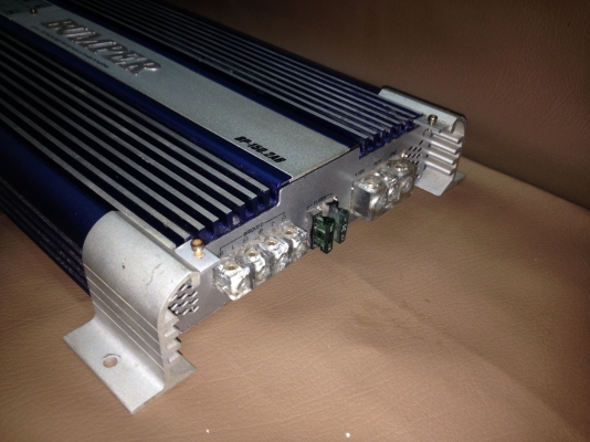 ขายแอมป์ BUMPER  BP-150.2AB แรงๆเสียงดีวงจรสวยราคาถูก 1800.-