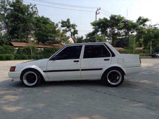 ขายแลก toyota ee80 แต่งเตฺ็ม