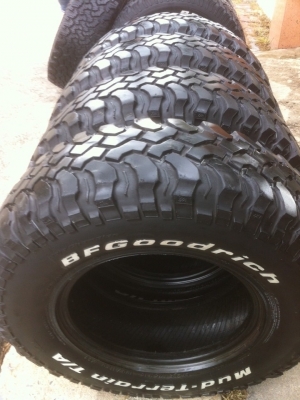 ขายยาง bf mud 265/75/16 ขายยาง bf mud 265/75/16