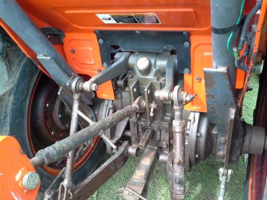 ขาย  KUBOTA   L3608 พร้อมใบมีดดันหน้า  ผานหลัง
