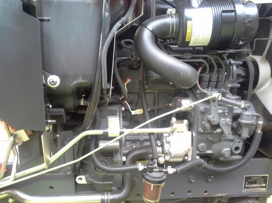 ขาย  KUBOTA  B2140   สภาพใหม่ 93 ชั่วโมง