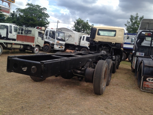 ขาย 12 ล้อ NISSAN UD เครื่อง MD9 330 แรงม้าระบบน้ำมัน หัวคัชซี 7.50 เมตร เครื่องดี คัชซีสวย ราคาไม่แพง ขาย 12 ล้อ NISSAN UD เครื่อง MD9 330 แรงม้าระบบน้ำมัน หัวคัชซี 7.50 เมตร เครื่องดี คัชซีสวย ราคาไม่แพง