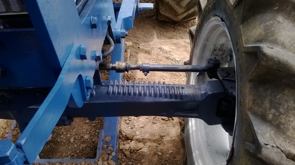 ต้องการขายรถไถ ฟอร์ด 6610 สองเพลาเสื้อลาย ต้องการขายรถไถ ฟอร์ด 6610 สองเพลาเสื้อลาย