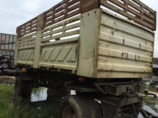 ลูกพ่วงดั้ม ปี*53 เดิมๆ(สภาพยังไม่ได้ล้างให้สะอาด) ฝาท้ายถอดตั้งอยู่ในดั้ม สวย....