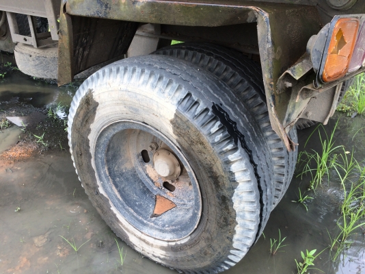 ลูกพ่วงดั้ม ปี*53 เดิมๆ(สภาพยังไม่ได้ล้างให้สะอาด) ฝาท้ายถอดตั้งอยู่ในดั้ม สวย.... ลูกพ่วงดั้ม ปี*53 เดิมๆ(สภาพยังไม่ได้ล้างให้สะอาด) ฝาท้ายถอดตั้งอยู่ในดั้ม สวย....