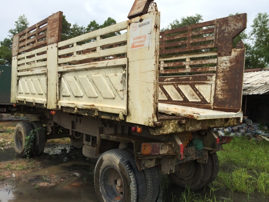 ลูกพ่วงดั้ม ปี*53 เดิมๆ(สภาพยังไม่ได้ล้างให้สะอาด) ฝาท้ายถอดตั้งอยู่ในดั้ม สวย.... ลูกพ่วงดั้ม ปี*53 เดิมๆ(สภาพยังไม่ได้ล้างให้สะอาด) ฝาท้ายถอดตั้งอยู่ในดั้ม สวย....