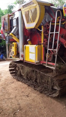 ขายรถเกี่ยวข้าว จ้าวช้างไวไฟ ปี53