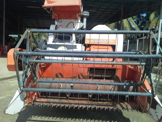 ขายรถเกี่ยวข้าว DC-60