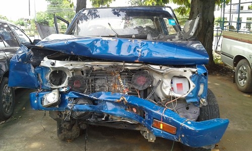 พี่จากชลบุรีมัดจำ1000 นัดดูรถพรุ้งนี้ครับ