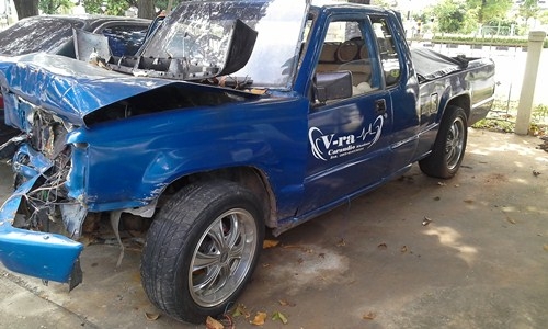 พี่จากชลบุรีมัดจำ1000 นัดดูรถพรุ้งนี้ครับ