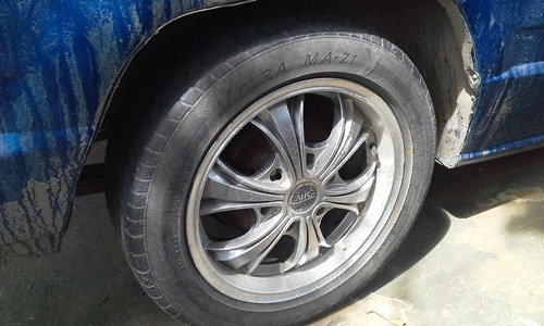 พี่จากชลบุรีมัดจำ1000 นัดดูรถพรุ้งนี้ครับ