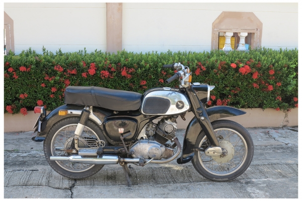 HONDA C95 สตาร์ทมือ (ทะเบียน 2558)