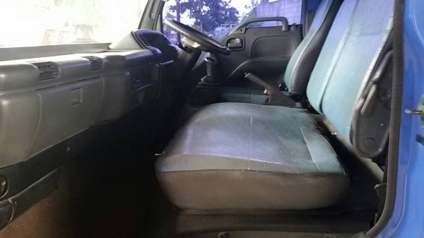 ขายหกล้อ ISUZU NPR71LY52A3-130 เทอร์โบร์ ปี48 ยาว 5 เมตร เพาเวอร์ แอร์เย็น รถเดิมไม่เคิยทำสี