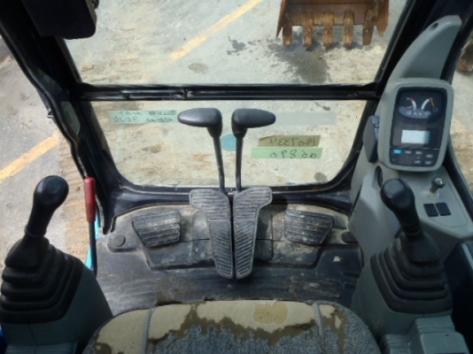 Kobelco SK135SR Super อีกคัน ปี 2005 ใบแทร็ค 500 mm นำเข้าญี่ปุ่น