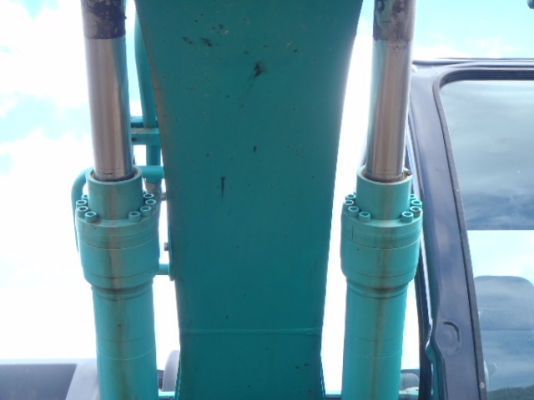 Kobelco SK135SR Super อีกคัน ปี 2005 ใบแทร็ค 500 mm นำเข้าญี่ปุ่น