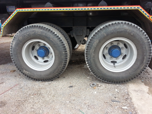 ขายด่วนหางพ่วง 3 เพลา อู่ซุ่นชัย จ.นคปฐม สูง 2.20 เมตร ยาว 6.80 เมตร