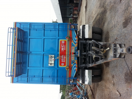 ขายด่วนหางพ่วง 3 เพลา อู่ซุ่นชัย จ.นคปฐม สูง 2.20 เมตร ยาว 6.80 เมตร