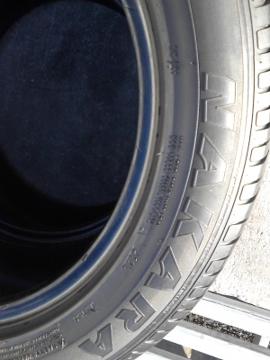 195/55R15 DEESTONE NAKARA ปี 2011 มี 2 เส้น TEL.081-427-3941