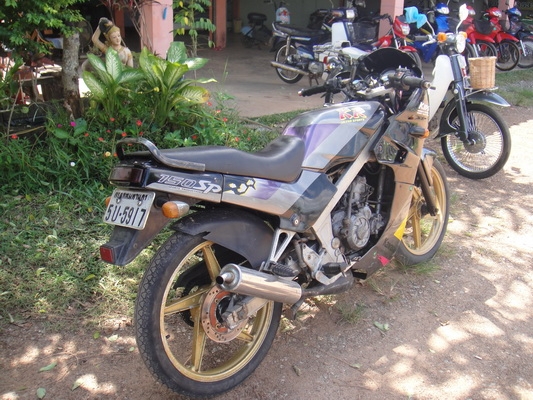 KR 150 cc  สีดำ ทะเบียนพร้อมชุดโอน