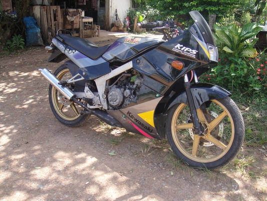 KR 150 cc  สีดำ ทะเบียนพร้อมชุดโอน