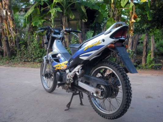 ขายHonda Dash125เครื่องเดิมมีเล่มพร้อมชุดโอนราคา5,900บาท ขายHonda Dash125เครื่องเดิมมีเล่มพร้อมชุดโอนราคา5,900บาท