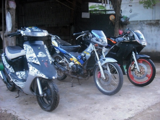 ขายHonda DIOเครื่องแน่นสตาร์ททีเดียวติดราคา3,900บาท ขายHonda DIOเครื่องแน่นสตาร์ททีเดียวติดราคา3,900บาท