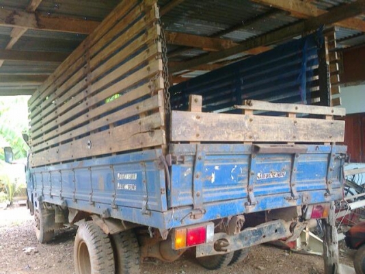 รถ6ล้อโตโยต้า2ปัดเครื่อง110แรง ทะเบียนขาดปี50 ้เอกพร้อม