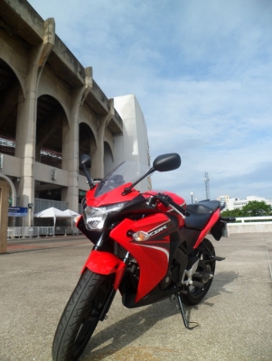 ขาย CBR150i หัวฉีดปี57 หล่อๆ