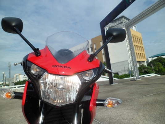 ขาย CBR150i หัวฉีดปี57 หล่อๆ