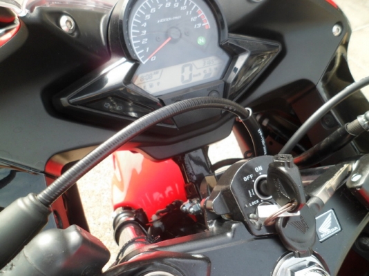 ขาย CBR150i หัวฉีดปี57 หล่อๆ