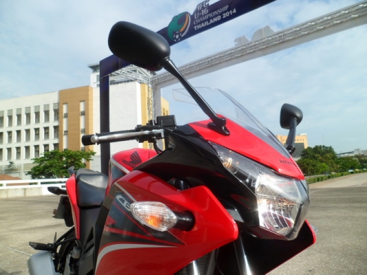 ขาย CBR150i หัวฉีดปี57 หล่อๆ