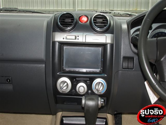 ISUZU D-MAX HI LANDER CAB4 3.0 Ddi VGS Turbo AT ปี 2010 ISUZU D-MAX HI LANDER CAB4 3.0 Ddi VGS Turbo AT ปี 2010