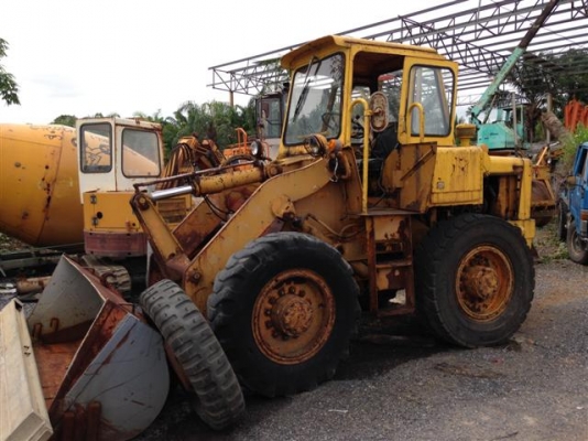 รถตัก komatsu jh 30 b