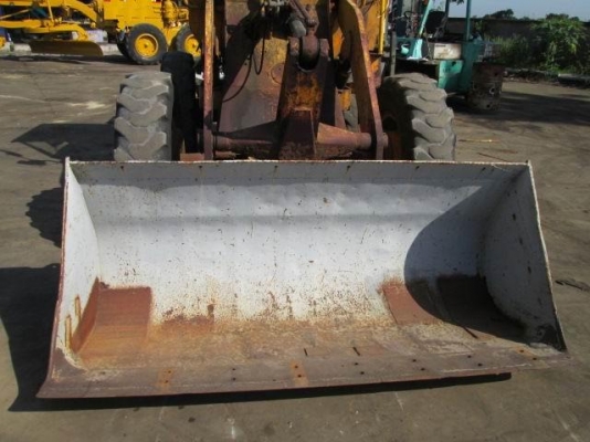 รถตัก komatsu jh 30 b