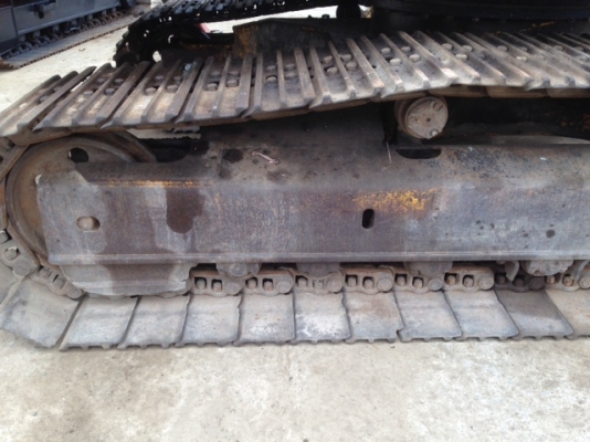 ขายด่วน Komatsu PC 200-5  เก่าใน คอนโทรลสั้น สภาพสวย เครื่องปั้มดี ช่วงล่างสวย ใบแทรค 70  ตรวจเชคสภาพพร้อมใช้งาน