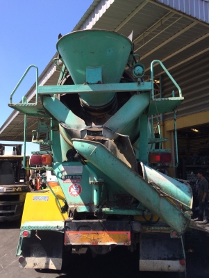 ขายรถโม่ปูน ฮีโน่ โม่ใหญ่ นำเข้าจากญี่ปุ่น