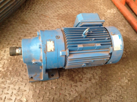 ขายมอเตอร์เกียร์ Cycro drive Sumitomo 3 HP. 380 V อัตราทด 1:11 สภาพสวย วิ่งนิ่ม พร้อมใช้งาน ขายมอเตอร์เกียร์ Cycro drive Sumitomo 3 HP. 380 V อัตราทด 1:11 สภาพสวย วิ่งนิ่ม พร้อมใช้งาน