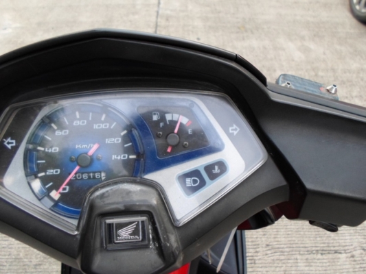 ยังไงก็ขาย air bladeราคาถูกๆโอนฟรีรถปี50รถบ้านเดิมๆชุดโอนครบ