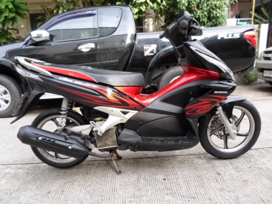 ยังไงก็ขาย air bladeราคาถูกๆโอนฟรีรถปี50รถบ้านเดิมๆชุดโอนครบ