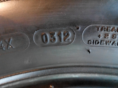 ยาง Michelin 205/65/15 ปี 12