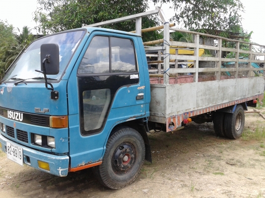 ขายรถหกล้อ ISUZU NKR57L พร้อมใช้งาน