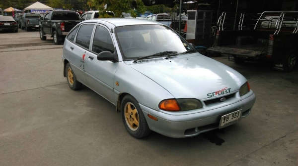 ขายรถเก๋ง Ford