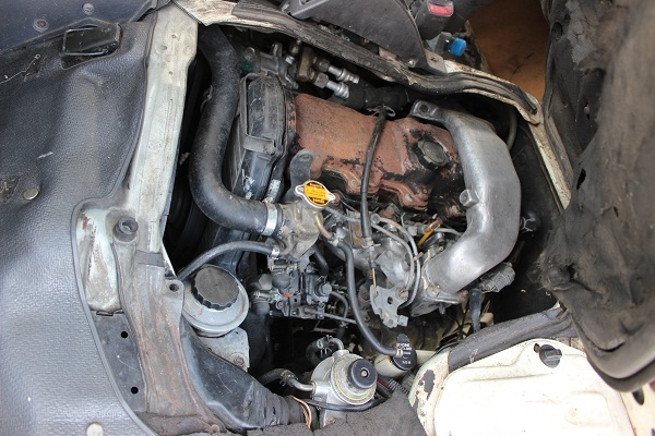 รถตู้หลังคาสูง มือเดียวป้ายแดง 2.8 ดีเซล