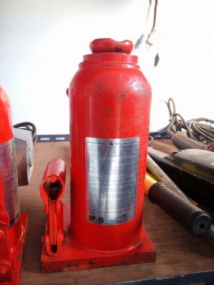 ขายเเม่เเรง MASADA 15 ตัน เเละ 10ตัน ใช้งานน้อยมากครับ ครับ ขายเเม่เเรง MASADA 15 ตัน เเละ 10ตัน ใช้งานน้อยมากครับ ครับ