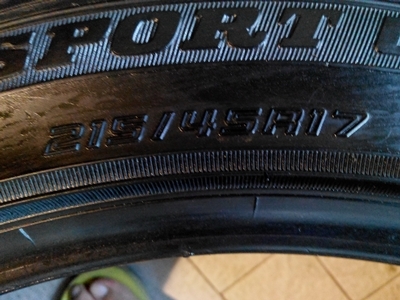 ยาง Dunlop703 215/45/17 ปี 12