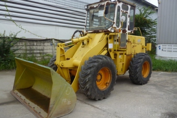 ขายรถตัก 510 มีหลายคัน