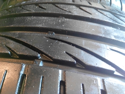 ยาง Hankook 225/40/18 ปี 12 ยาง Hankook 225/40/18 ปี 12