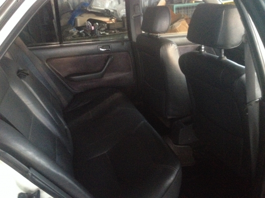 ขายHONDA ACCORD ปี92 ตาเพชร ขาย65,000 บาท แอร์เย็น เครื่องดี