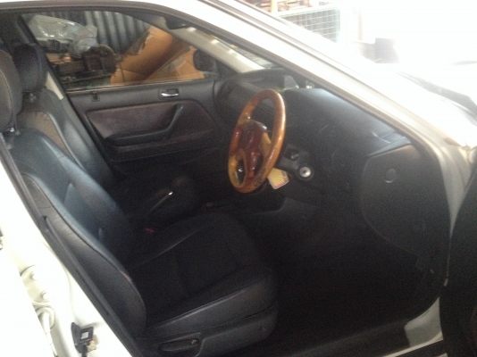 ขายHONDA ACCORD ปี92 ตาเพชร ขาย65,000 บาท แอร์เย็น เครื่องดี