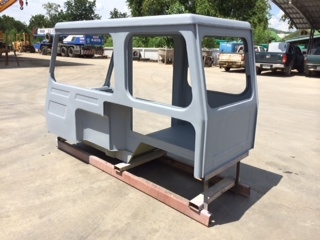 ขายป้อมหน้ารถเครน nissan UD และ FUSO ขายป้อมหน้ารถเครน nissan UD และ FUSO